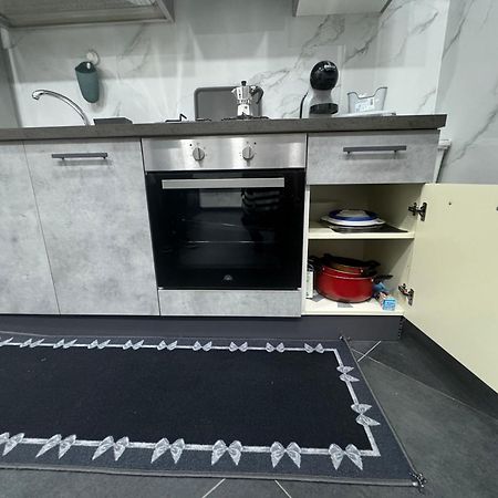 Вилла A' Casa Mij Неаполь Экстерьер фото